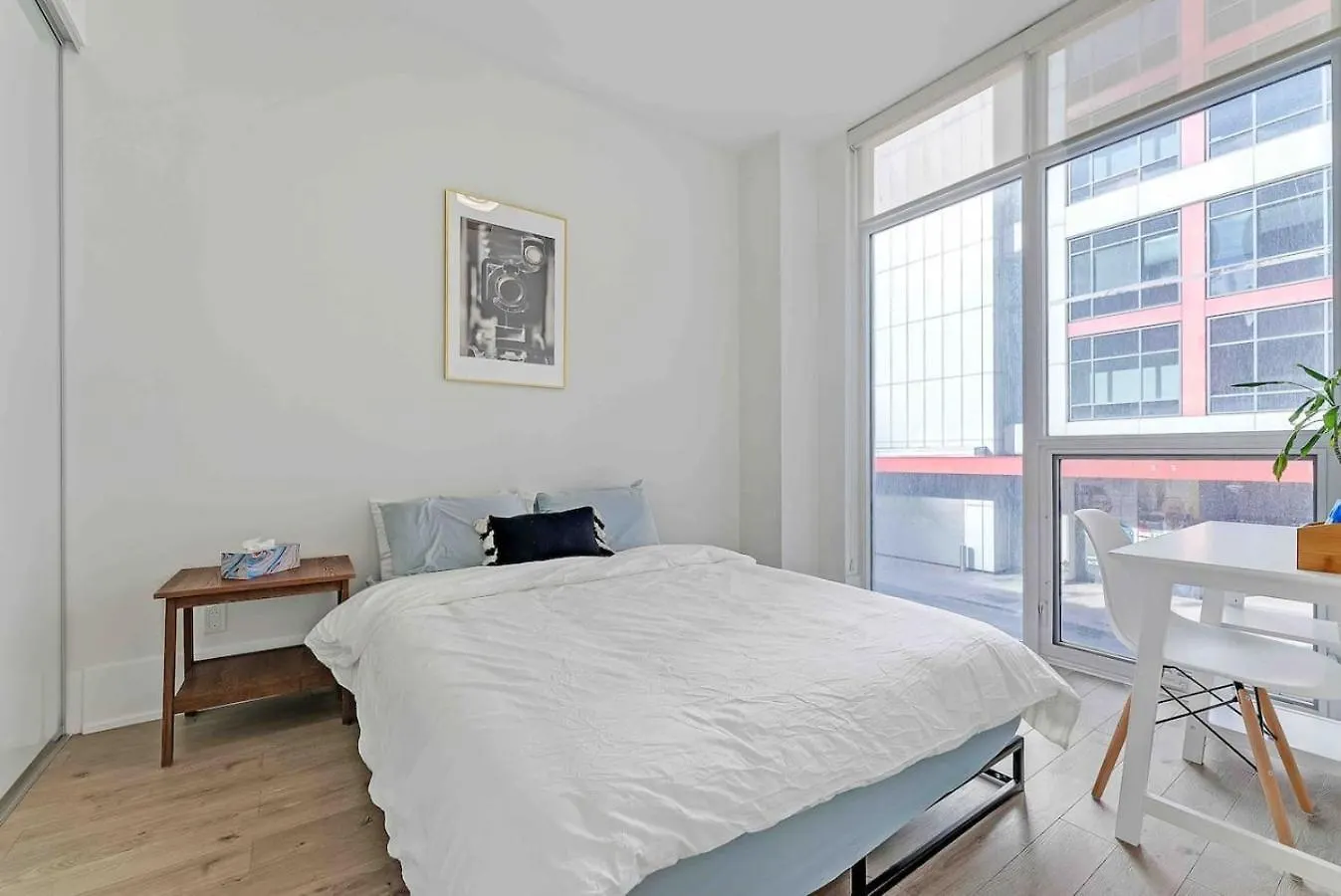 Apartment Rogers Center And Cn Tower 2Br 2Bth Apt With Parking Dt Toronto