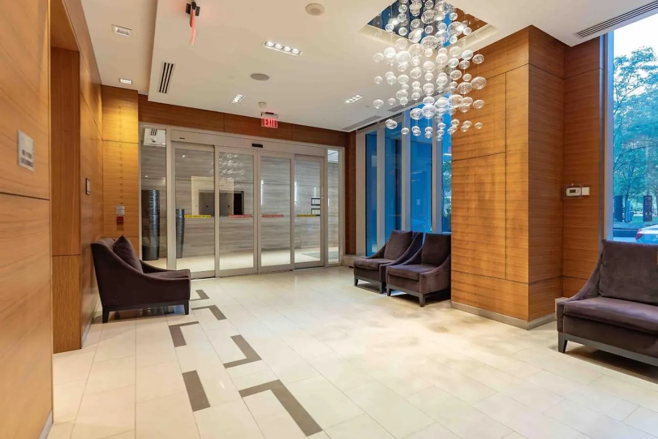 Rogers Center And Cn Tower 2Br 2Bth Apt With Parking Dt Toronto 0*,